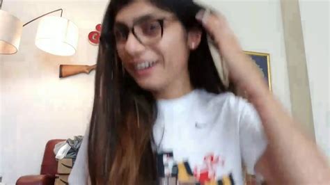 mia khalifa videos xxx|Mia Khalifa New Porn Videos